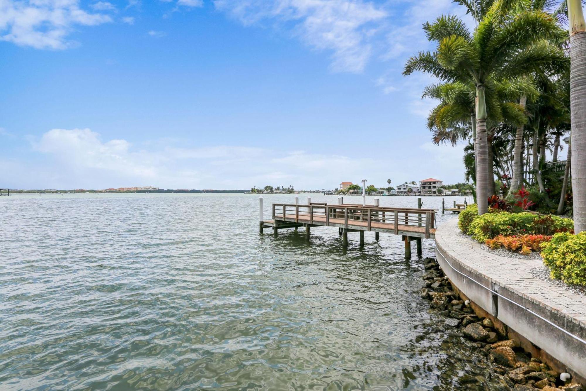 Coconut Paradise St. Pete Beach Εξωτερικό φωτογραφία