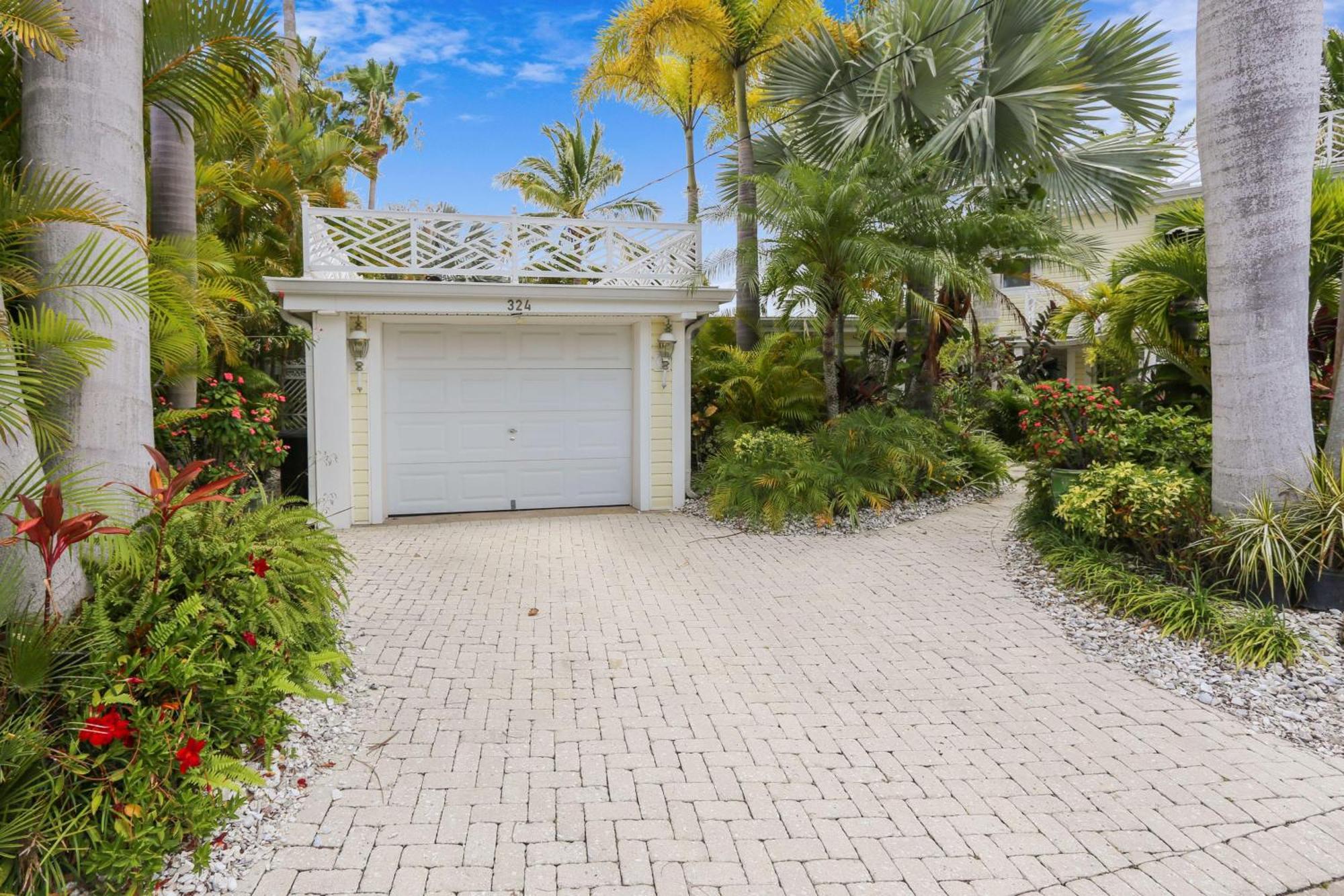 Coconut Paradise St. Pete Beach Εξωτερικό φωτογραφία
